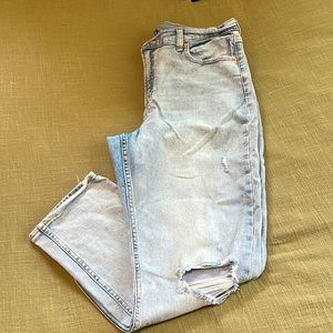 GAP Denim - Light Wash Destroyed - 16/33R
